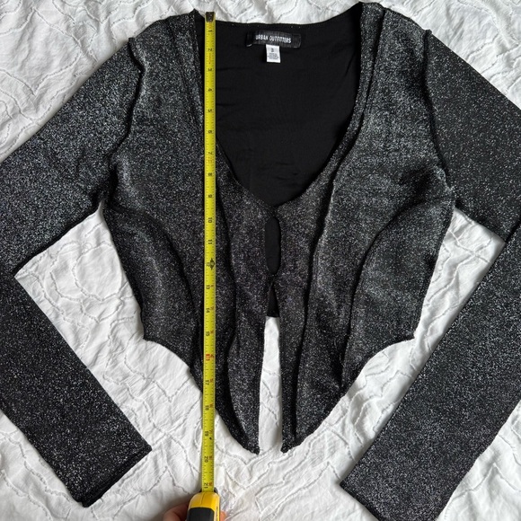 Urban Outfitters Grey and Black Sparkle Cut Out Front Cropped Long Sleeve Seam - Picture 6 of 9